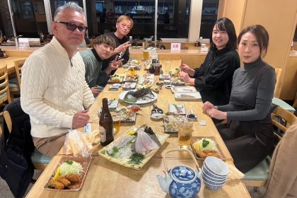 忘年会を開催しました